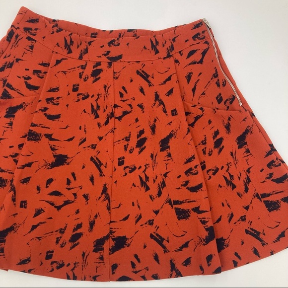 Size small Harlow and graham side zip skirt - Picture 2 of 7